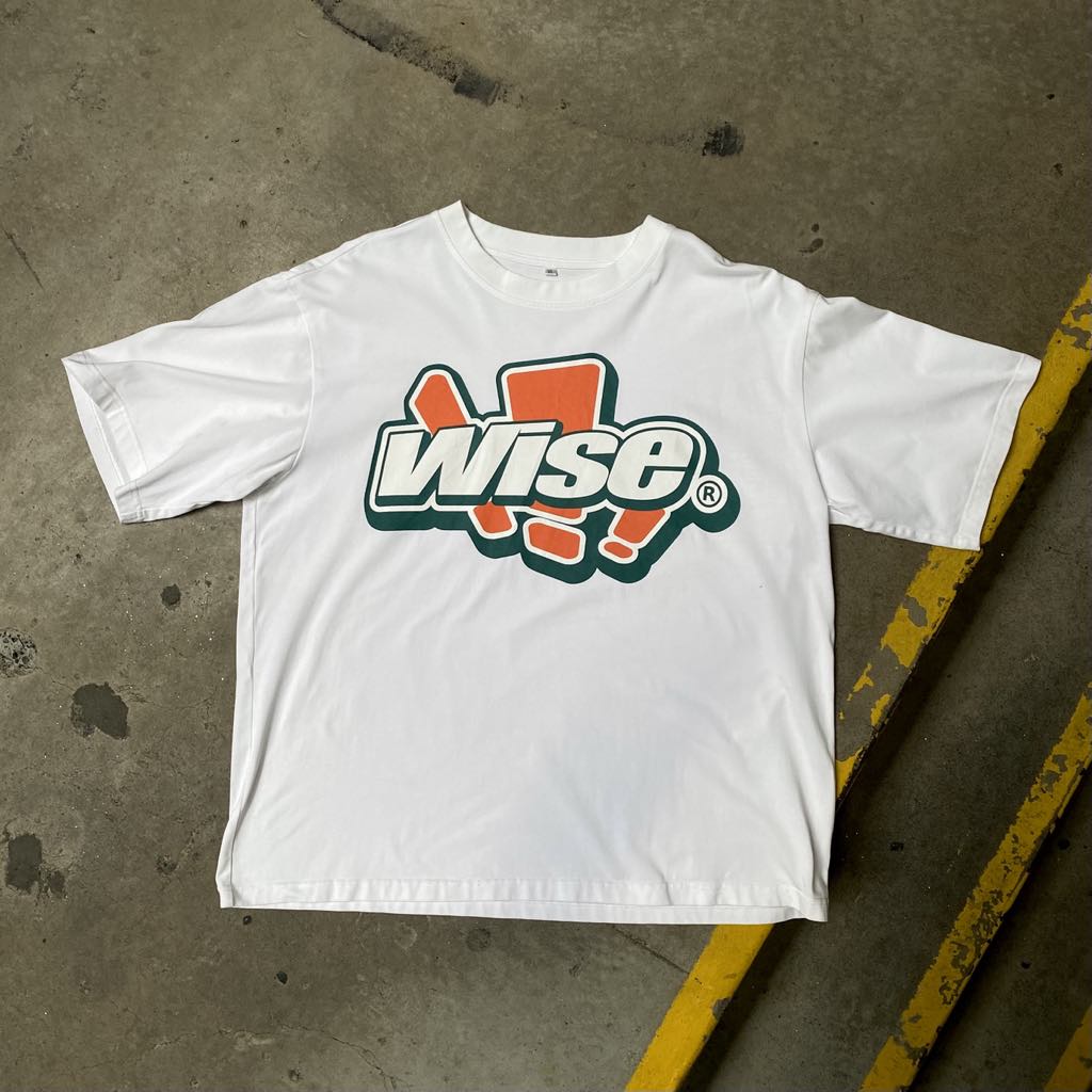 THE WISE TEE